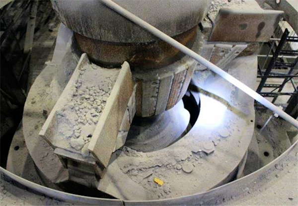 Allis Chalmers 84" Hydrocone Crusher)